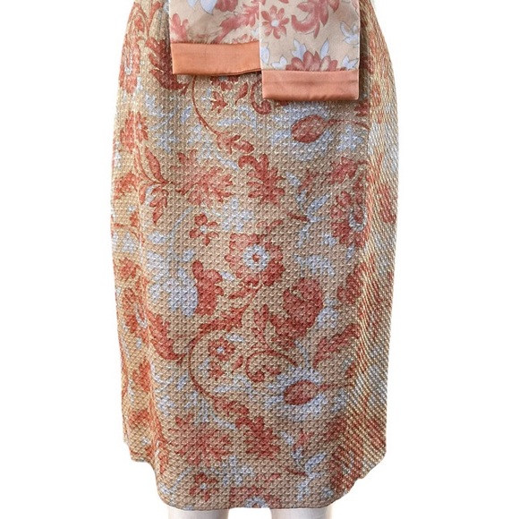 VINTAGE WILLIAM PEARSON Jacquard Three Piece Suit in Floral Tan Size 6 - Picture 11 of 16